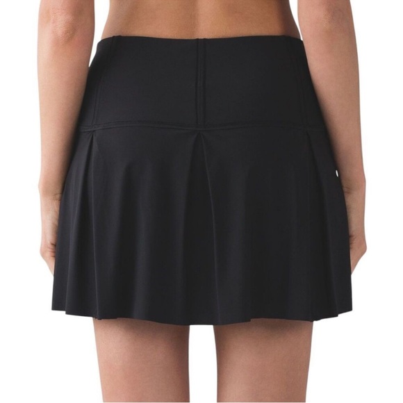 Lululemon Lost In Pace Skirt Black Size 4 - Picture 2 of 11